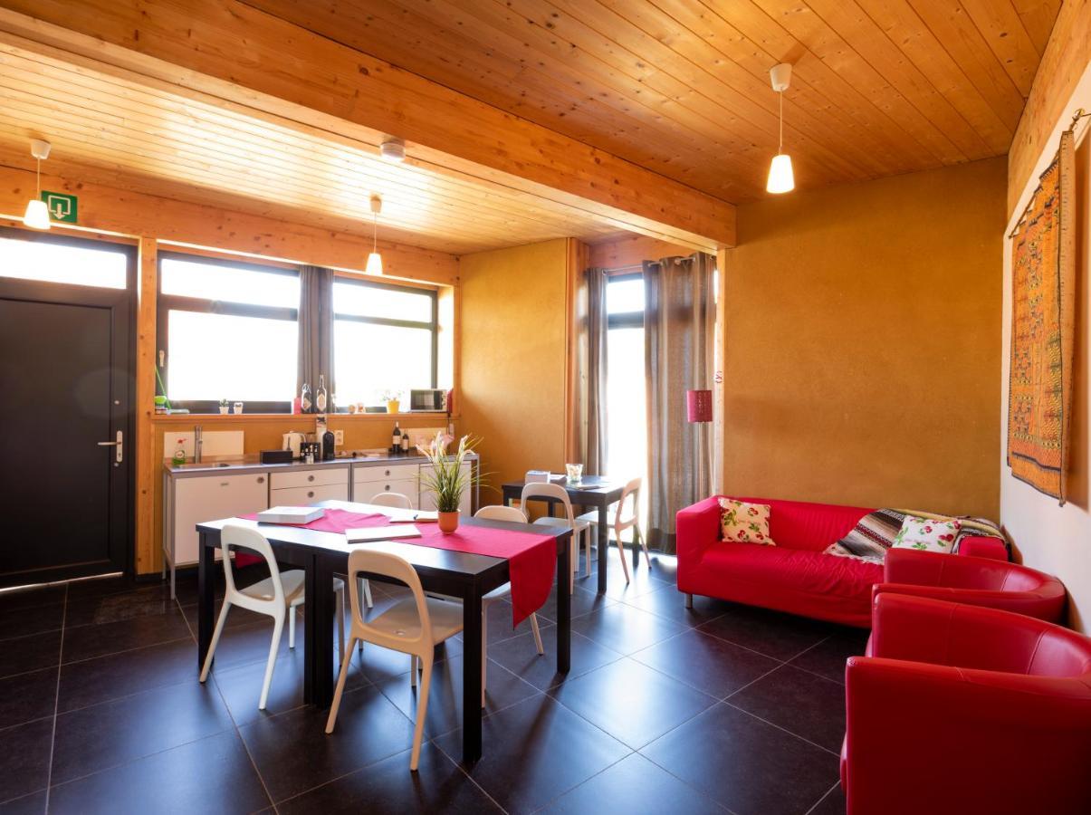 B&B Casa De Paja Σιντ-Τρουίντεν Εξωτερικό φωτογραφία